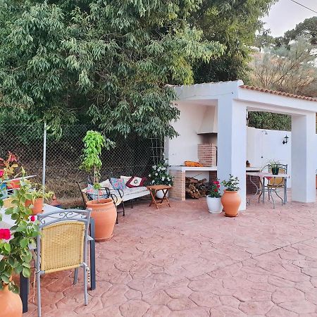 En-Suite Bedroom With Private Entrance At Casa Sofija Sedella Exterior foto