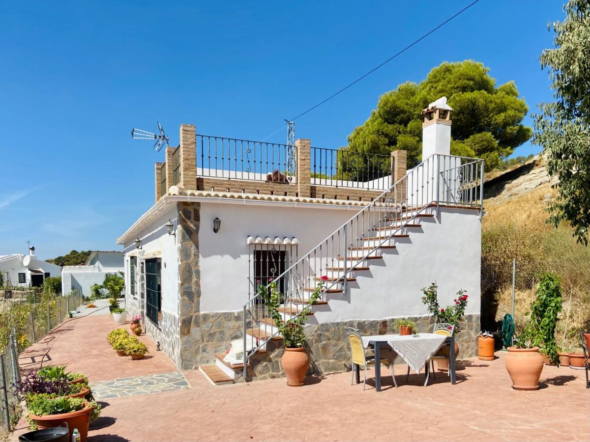 En-Suite Bedroom With Private Entrance At Casa Sofija Sedella Exterior foto